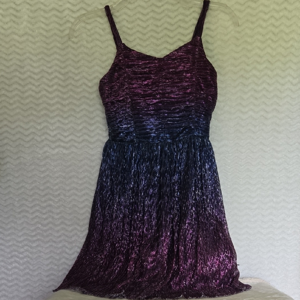 Zenzi Girls Shimmering Purple and Blue Dress SIZE 10/12